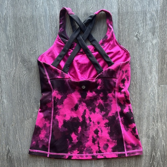 Lululemon Tank Top ✧ Pink and Black ✧ Size 6 - Picture 2 of 4